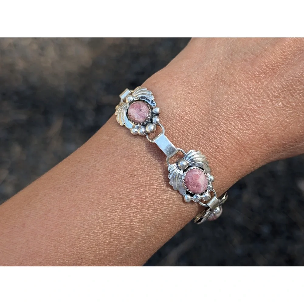 Handmade Navajo Natural‎ Wreath Rhodochrosite Stone Bracelet Fits 8-9.5 in. **